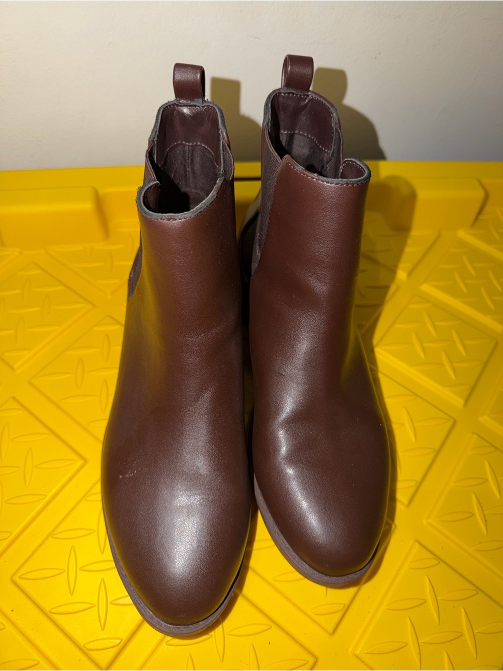 Sonoma Dark Brown Ankle Boots